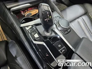 BMW 5-Series, 2022 — миниатюра 9