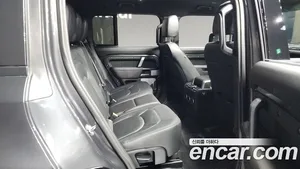 Land Rover Defender, 2024 — миниатюра 12
