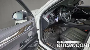 BMW X6, 2018 — миниатюра 13