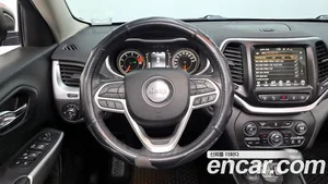 Jeep Cherokee, 2017 — миниатюра 13