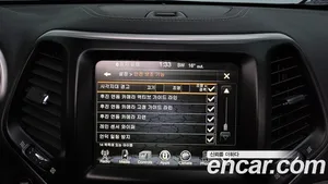 Jeep Cherokee, 2017 — миниатюра 16