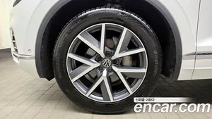 Volkswagen Touareg, 2022 — миниатюра 5