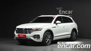 Volkswagen Touareg, 2022 — миниатюра 1