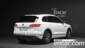 Volkswagen Touareg, 2022 — миниатюра 2