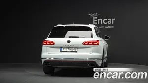 Volkswagen Touareg, 2022 — миниатюра 4