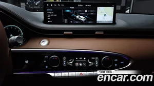 Genesis GV70, 2023 — миниатюра 16