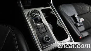 Ford Explorer, 2020 — миниатюра 9
