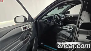 Ford Explorer, 2020 — миниатюра 10