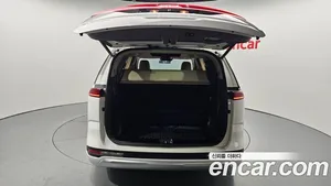 Kia Carnival, 2023 — миниатюра 20
