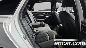 Audi A6, 2022 — миниатюра 13