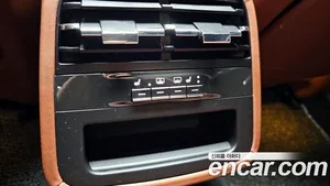 Maserati Quattroporte, 2016 — миниатюра 18