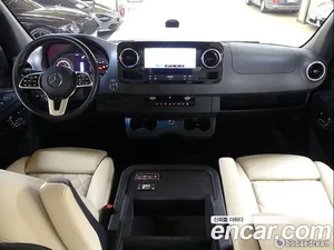 Mercedes-Benz Sprinter, 2022 — миниатюра 19