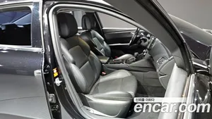 Renault SM6, 2020 — миниатюра 10
