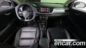 Kia Stonic, 2018 — миниатюра 7