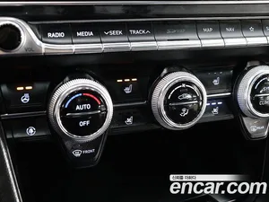 Genesis G70, 2019 — миниатюра 11
