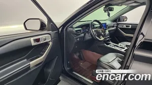 Ford Explorer, 2020 — миниатюра 10