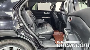 Ford Explorer, 2020 — миниатюра 12