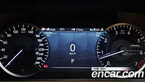 Land Rover Range Rover Velar, 2022 — миниатюра 8