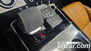 Land Rover Range Rover Velar, 2022 — миниатюра 9