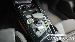 Audi A4, 2022 — миниатюра 9
