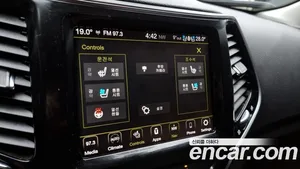 Jeep Cherokee, 2022 — миниатюра 16