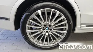 BMW X7, 2025 — миниатюра 5