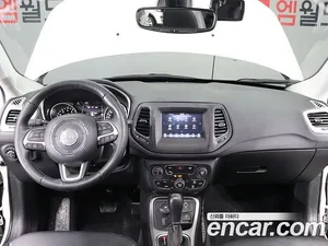 Jeep Compass, 2019 — миниатюра 14