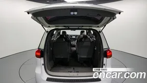 Kia Carnival, 2015 — миниатюра 20