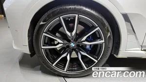 BMW X7, 2022 — миниатюра 5