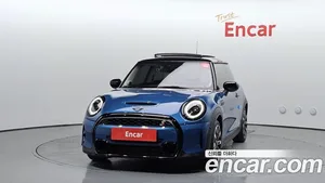 Mini Cooper, 2023 — миниатюра 3