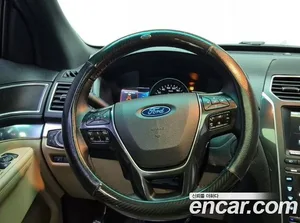 Ford Explorer, 2015 — миниатюра 9