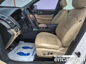 Ford Explorer, 2015 — миниатюра 11