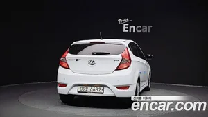 Hyundai Accent, 2017 — миниатюра 4
