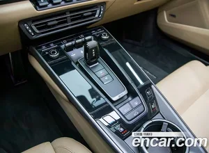 Porsche 911, 2020 — миниатюра 17