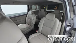 Kia Carnival, 2017 — миниатюра 12