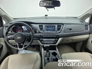 Kia Carnival, 2018 — миниатюра 8
