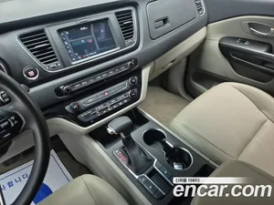 Kia Carnival, 2018 — миниатюра 9