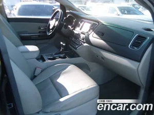 Kia Carnival, 2018 — миниатюра 15