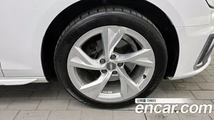 Audi A4, 2020 — миниатюра 5