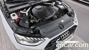 Audi A4, 2020 — миниатюра 6
