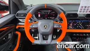 Lamborghini Urus, 2025 — миниатюра 13