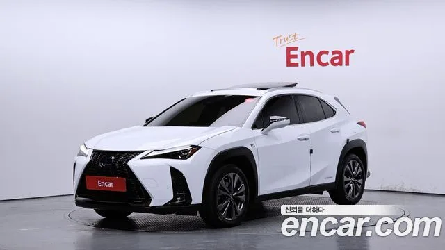 Lexus UX, 2022 — фото автомобиля из Кореи