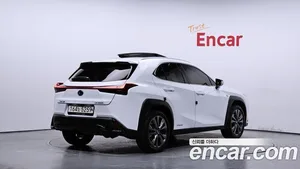 Lexus UX, 2022 — миниатюра 2