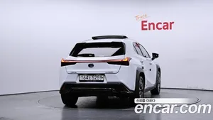 Lexus UX, 2022 — миниатюра 4