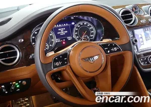Bentley Bentayga, 2017 — миниатюра 13