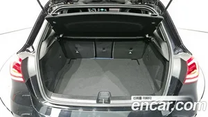 Mercedes-Benz A-Class, 2022 — миниатюра 20