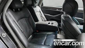 Genesis G80, 2017 — миниатюра 12