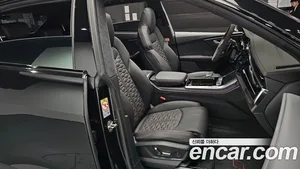 Audi RSQ8, 2025 — миниатюра 9
