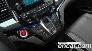 Honda Odyssey, 2022 — миниатюра 9