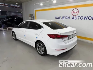 Hyundai Avante, 2017 — миниатюра 4